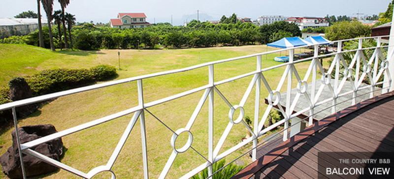 Jeju Land Pension Seogwipo Bagian luar foto